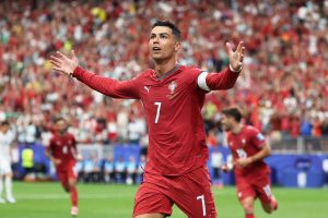 Ronaldo Historic Brace